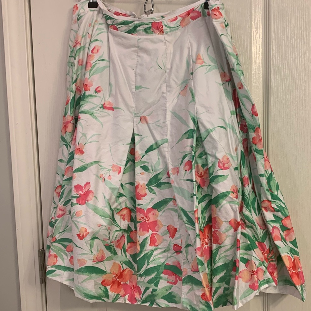 Pleated Floral Skirt